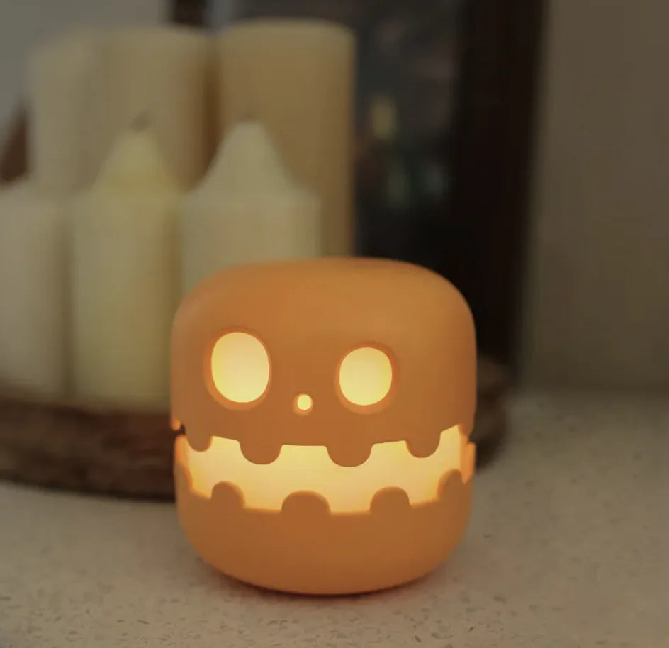 Pumpkin Lamp - Halloween Ambience Light & Funny Decoration